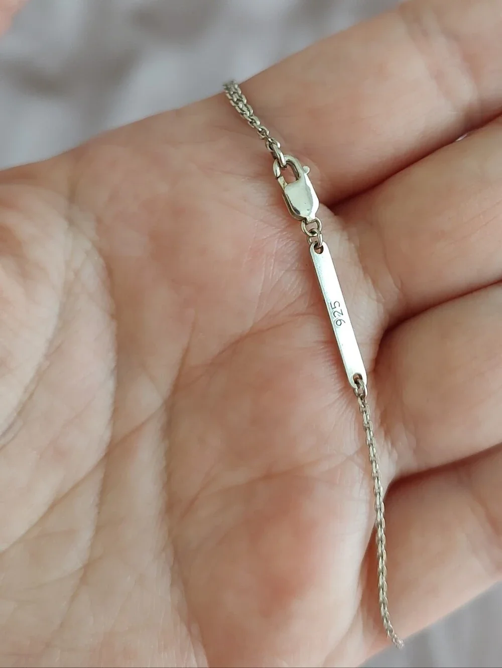 Kendra Scott 925 Sterling Inline Cross Necklace - Picture 3 of 6